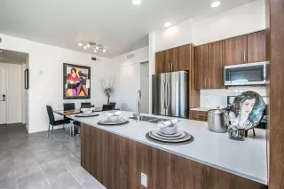 Photo #6: 6139090 Listing 