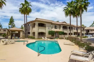 Photo #1: 6139221 Listing