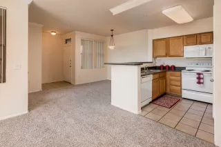 Photo #3: 6139231 Listing