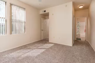 Photo #5: 6139231 Listing