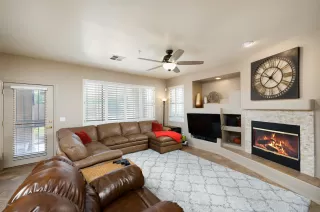 Photo #6: 6139852 Listing 