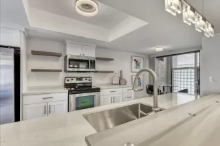 Photo #3: 6139963 Listing