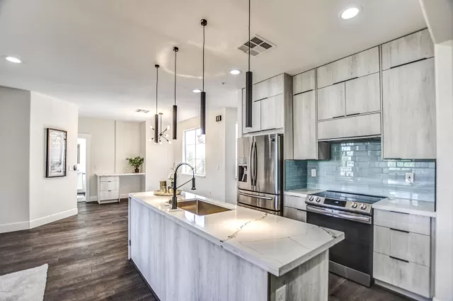 MLS: 6139980 Condo For Sale