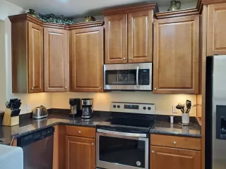 Photo #3: 6140100 Listing 