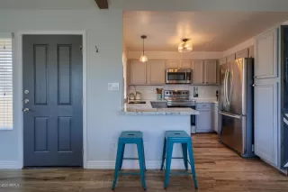 Photo #5: 6140389 Listing