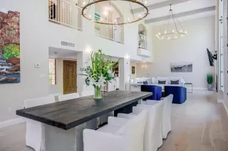 Photo #5: 6140398 Listing 