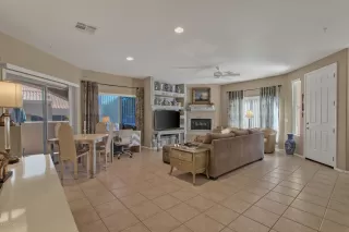Photo #1: 6140400 Listing