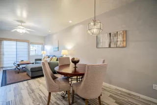 Photo #2: 6140448 Listing