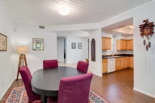 Photo #5: 6140565 Listing