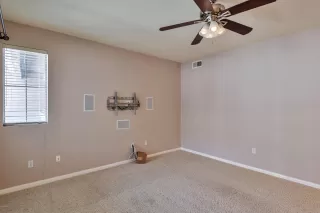 Photo #6: 6140622 Listing 