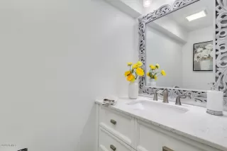 Photo #1: 6140744 Listing