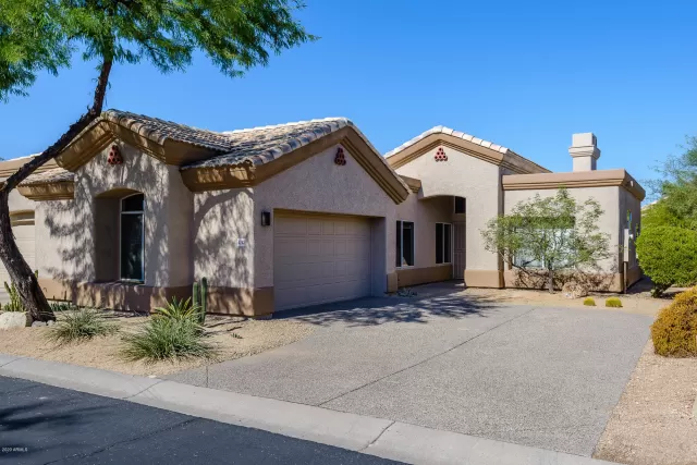 MLS: 6140791 Condo For Sale