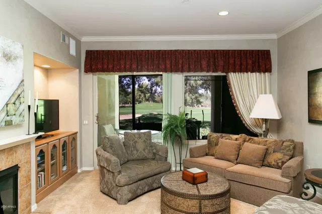 MLS: 6140852 Condo For Sale