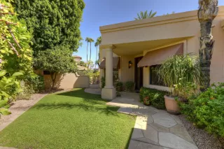 Photo #2: 6141051 Listing