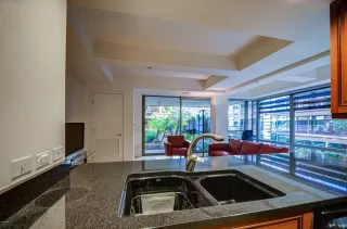 Photo #4: 6141241 Listing