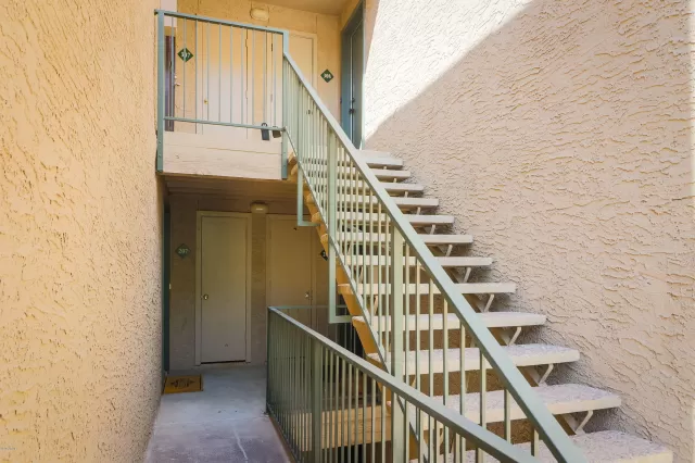 MLS: 6141384 Condo For Sale