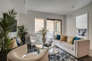 Photo #5: 6141710 Listing 