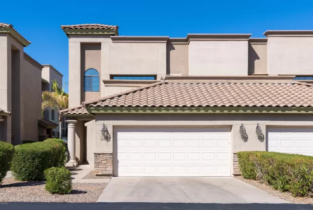 MLS: 6141892 Condo For Sale