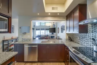 Photo #4: 6141892 Listing