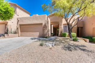 Photo #2: 6141964 Listing 