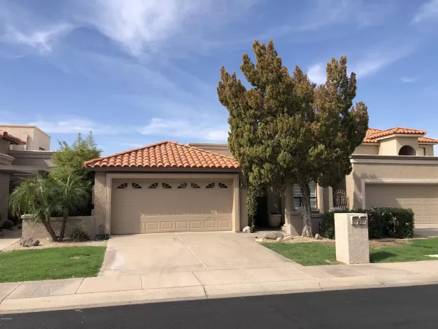 MLS: 6142138 Condo For Sale