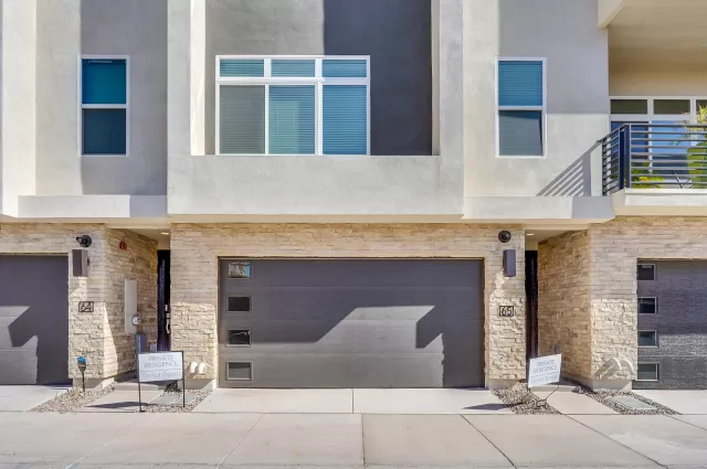 MLS: 6142167 Condo For Sale