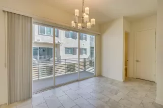 Photo #5: 6142167 Listing