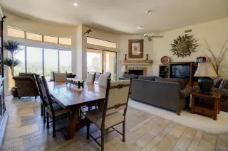 Photo #3: 6142422 Listing