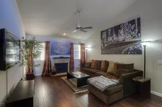 Photo #5: 6142483 Listing