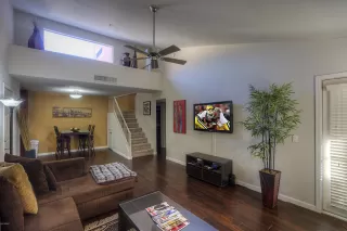 Photo #6: 6142483 Listing