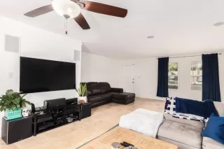 Photo #5: 6142658 Listing 