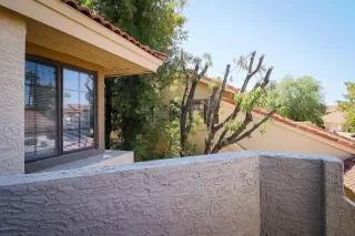 Photo #2: 6142861 Listing