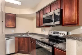 Photo #1: 6142896 Listing