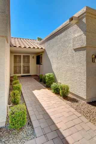 Photo #1: 6142903 Listing 