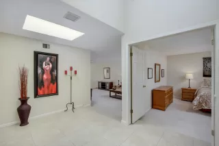 Photo #3: 6142903 Listing 