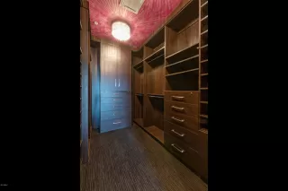 Photo #4: 6142979 Listing