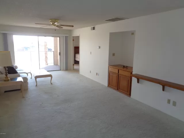 MLS: 6143167 Condo For Sale