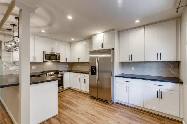 MLS: 6143191 Condo For Sale