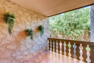 Photo #5: 6143191 Listing