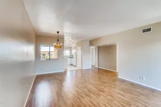 Photo #3: 6143245 Listing 