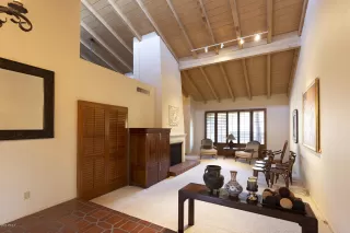 Photo #2: 6143303 Listing