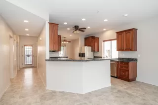 Photo #3: 6143379 Listing