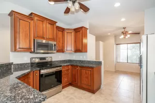 Photo #4: 6143379 Listing