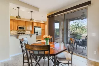 Photo #4: 6143547 Listing