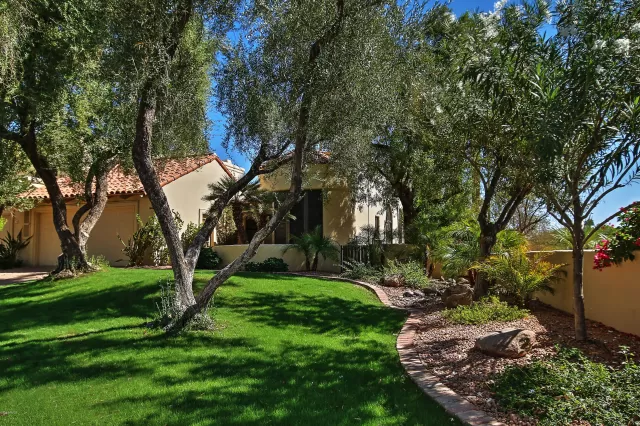 MLS: 6143735 Condo For Sale