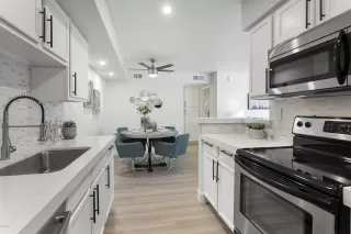 Photo #5: 6143803 Listing