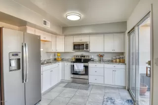 Photo #1: 6143903 Listing