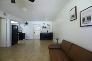 Photo #4: 6143934 Listing 