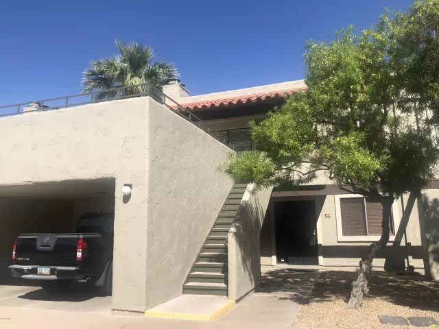 MLS: 6143953 Condo For Sale