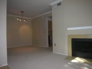 Photo #5: 6143968 Listing